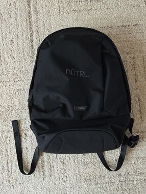 Bellroy Workpack, Commuter Backpack with nütrl Logo (20L)